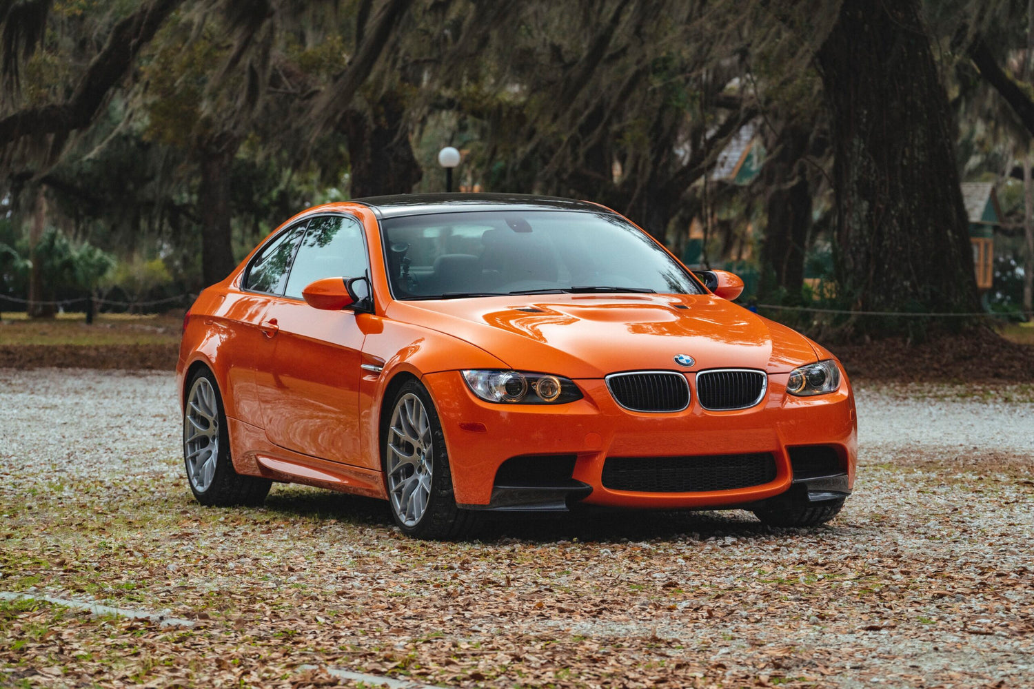 E92