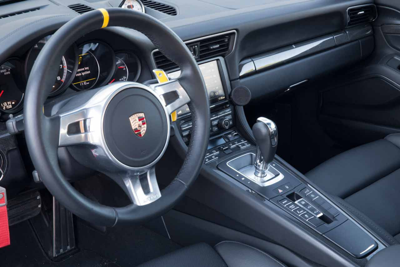 Rennline - Exactfit Magnetic Phone Mount Dash Mount || 991/981/718