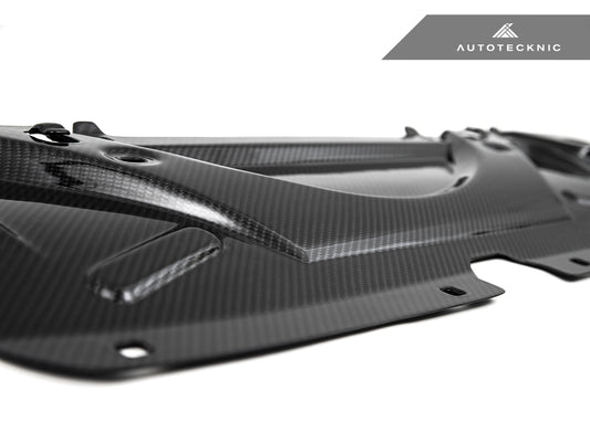 AutoTecknic Dry Carbon Fiber Crosslink Cooling Shroud - G90/ G99 M5