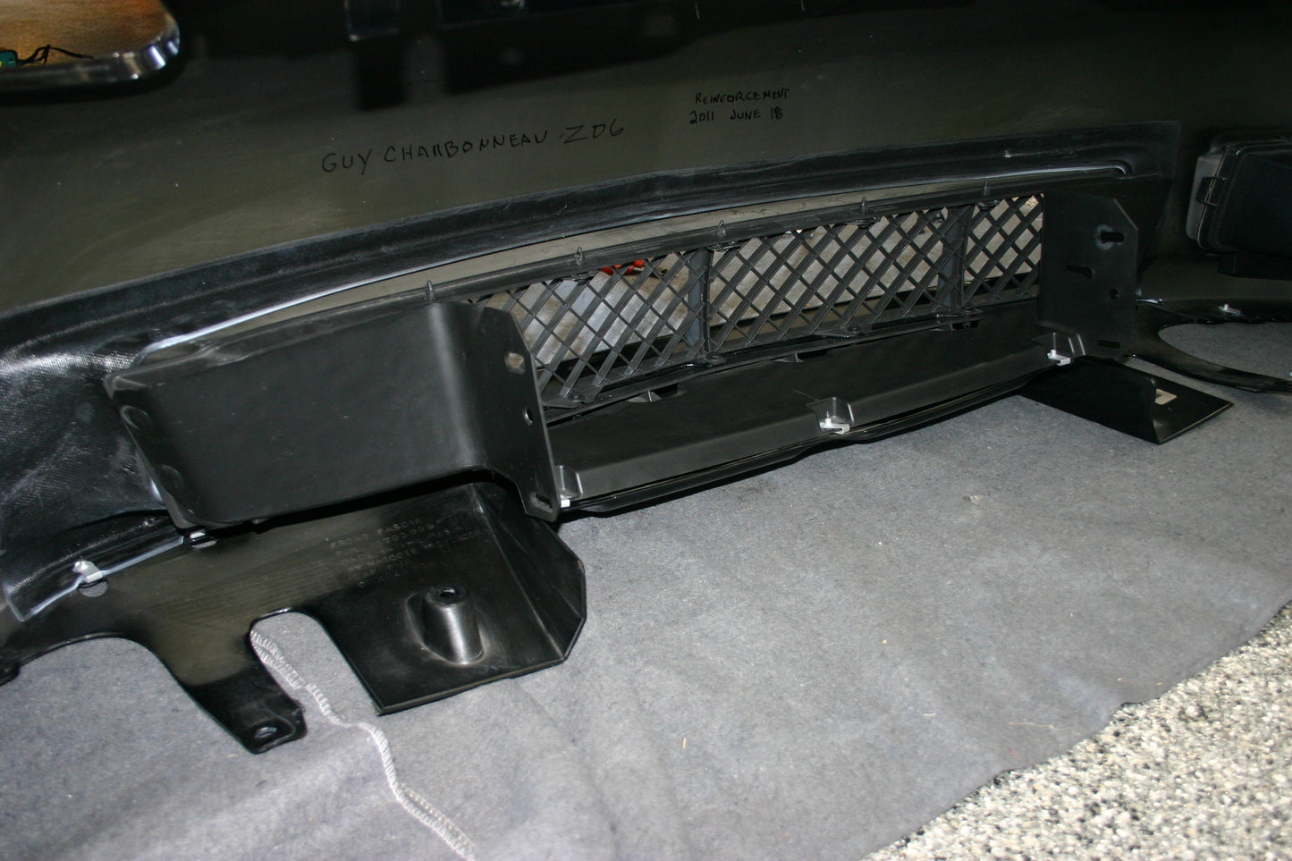 Chevrolet Corvette C6 Z06 Bumper Reinforcement ( Z06 / Grand Sport only)