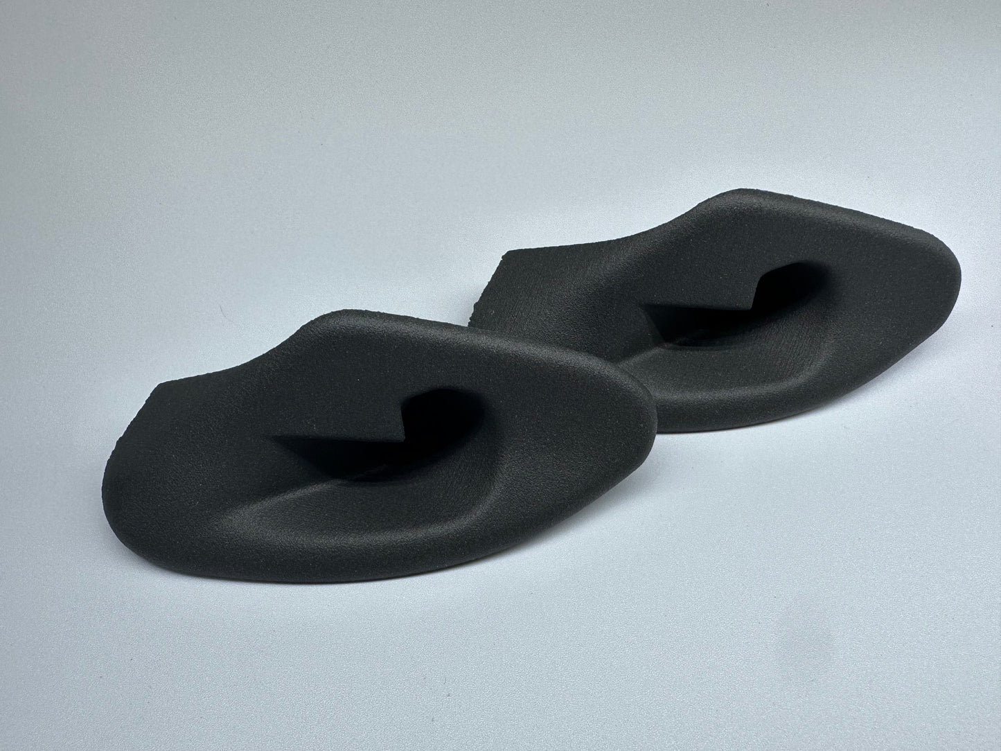 BMW Z3 Coupe Cargo Roller Blind Bracket (Pair)