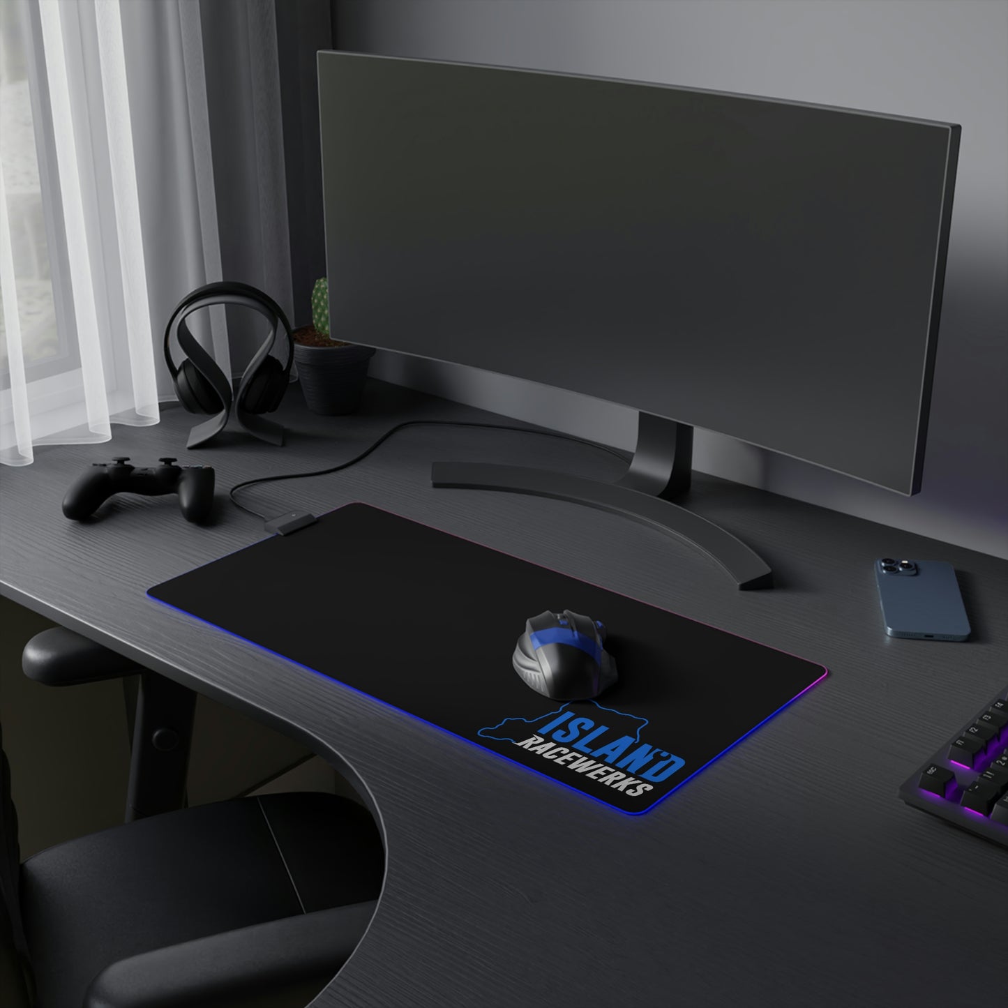 Blue & White LED Gaming Mouse Pad