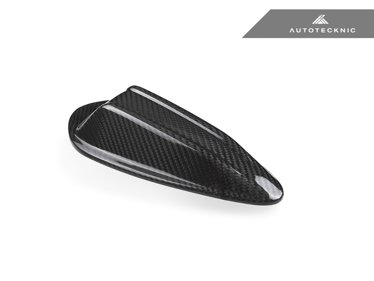 AutoTecknic Dry Carbon Roof Antenna Cover - G21 3-Series Touring LCI