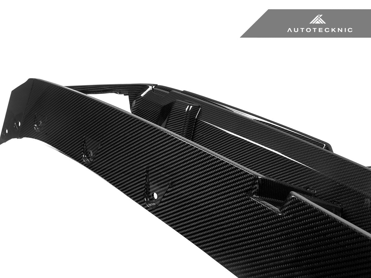 AutoTecknic Dry Carbon OEM-Spec Center Bumper Trim - G90 M5
