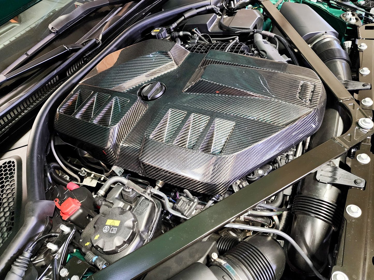 ARM - G80 CARBON FIBER ENGINE COVER