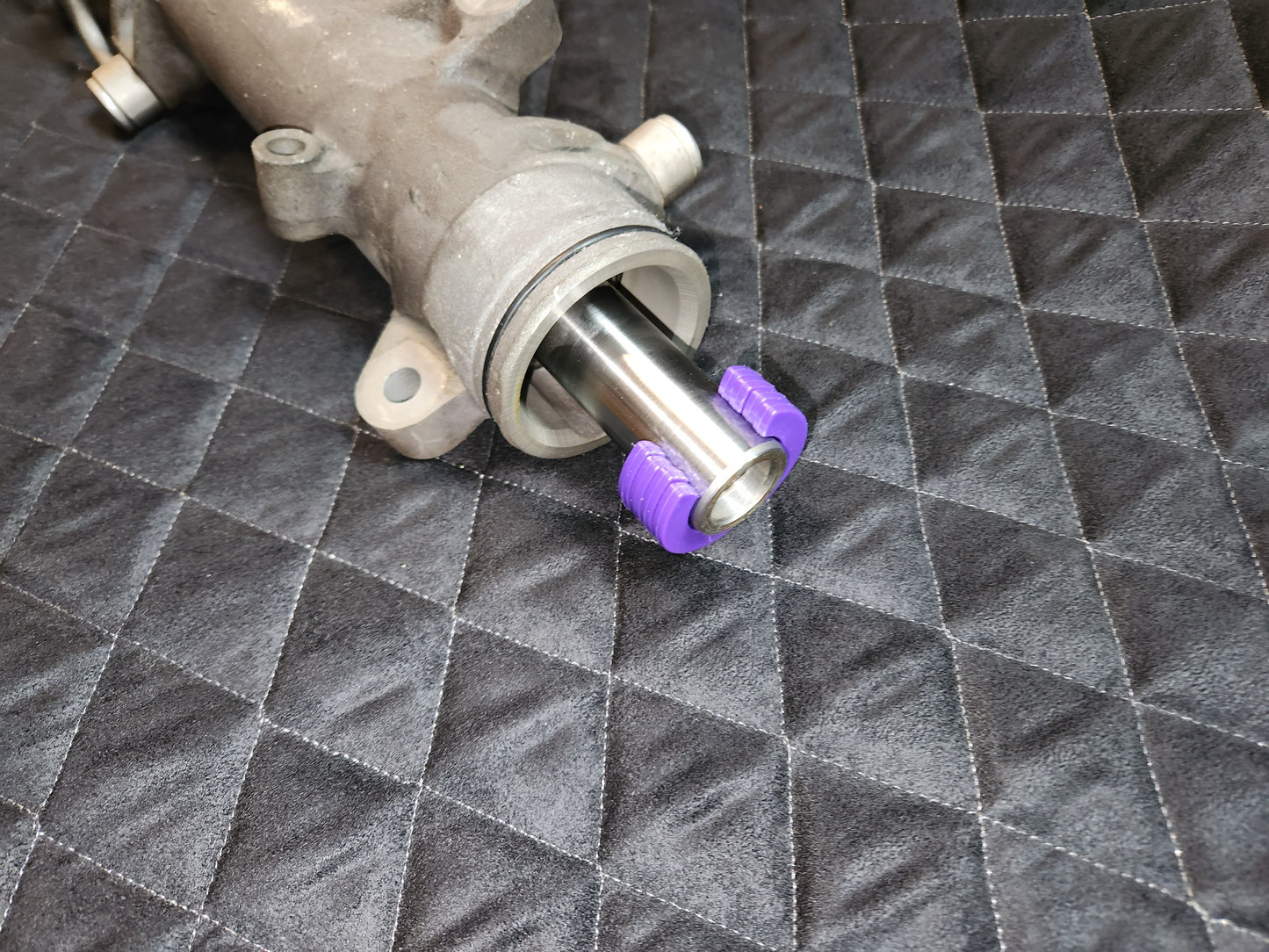 E9X Steering Rack Stop Set (Lock Limiters)