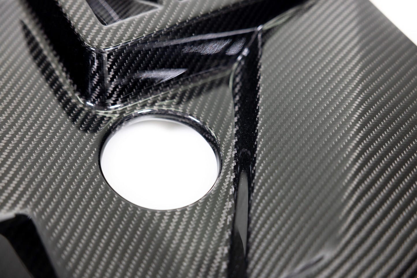 ARM - G80 CARBON FIBER ENGINE COVER