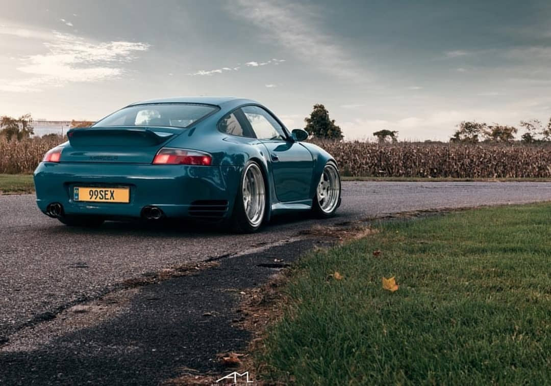 Dynamic Pro Sport Coilovers - Porsche 911 Carrera 4 / 4S / 4 GTS 2012-2019 (991)
