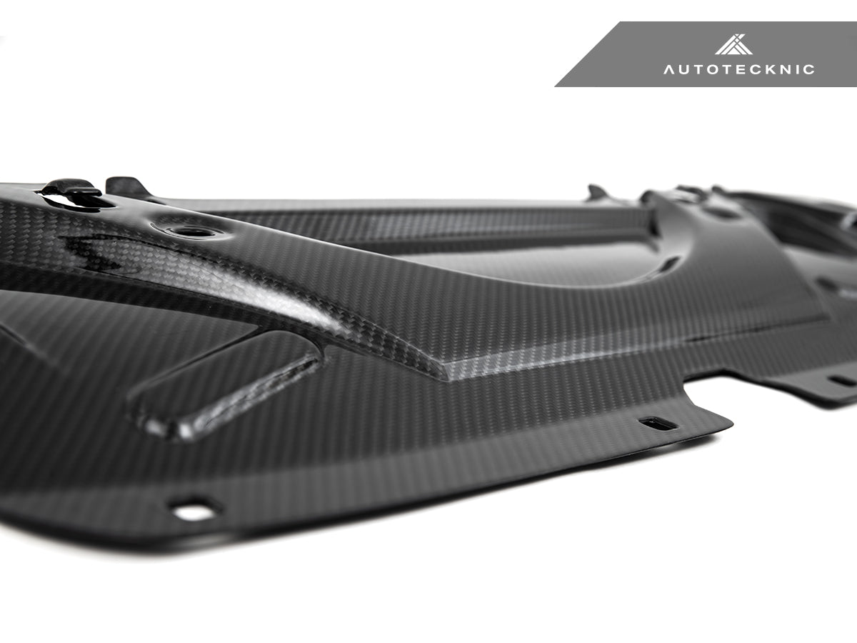AutoTecknic Dry Carbon Fiber Crosslink Cooling Shroud - G90/ G99 M5
