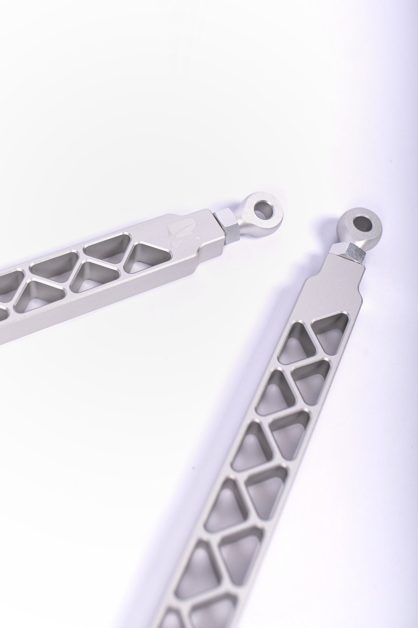 RENNELEMENT RE-1 Billet G80/G82/G87 Strut Brace