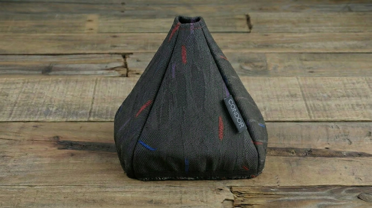 Shift Boot with M-Hurricane Pattern