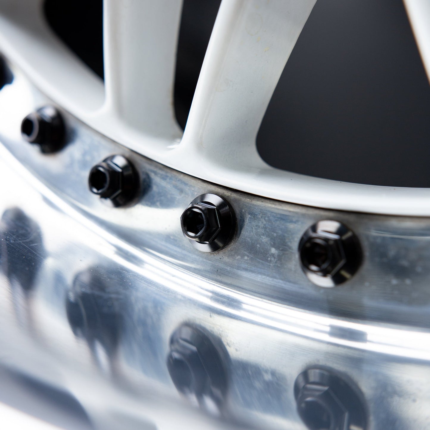 M7 × 32mm Titanium 3-Piece Wheel Assembly Hardware