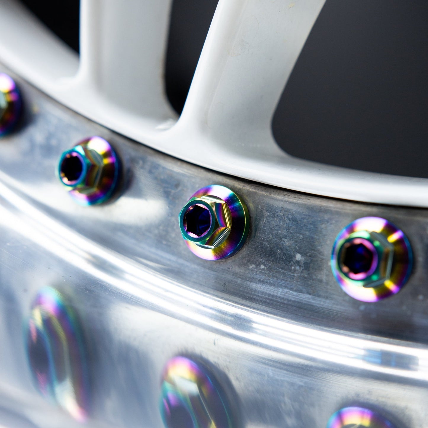 M7 × 32mm Titanium 3-Piece Wheel Assembly Hardware