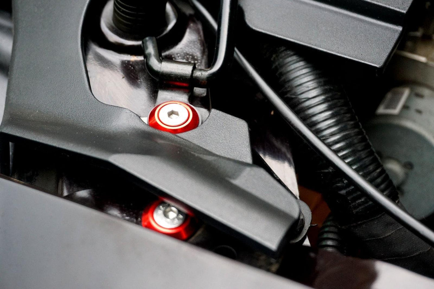 ZSPEC "Stage 3" Dress Up Bolts® Fastener Kit for 11-14 Ford Mustang 3.7L S197, Stainless & Billet