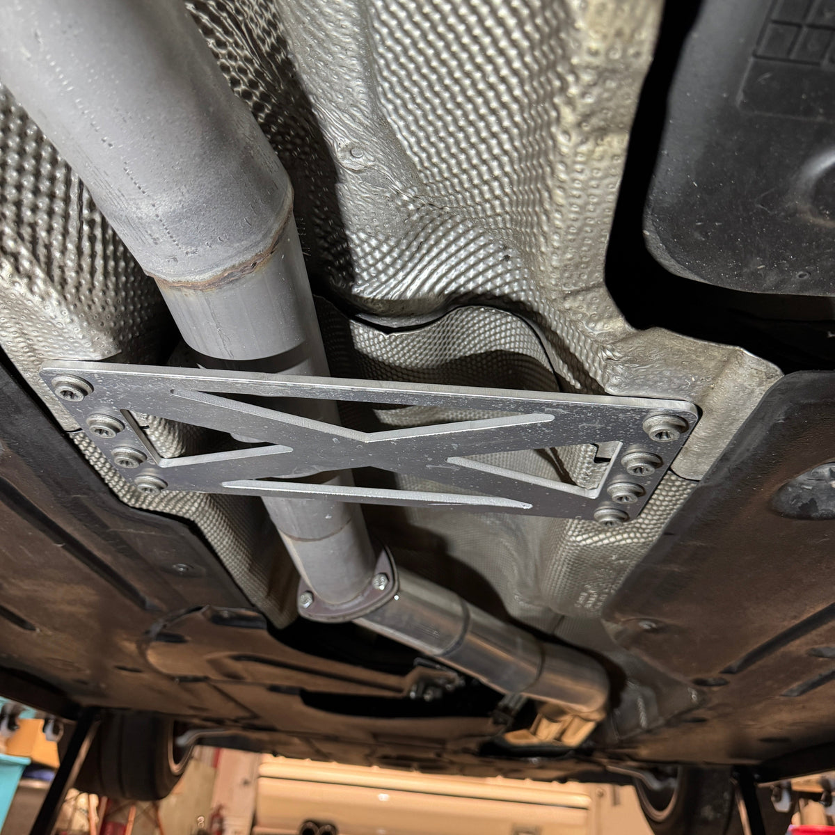 Aluminum Transmission Tunnel Reinforcement Brace – E9X