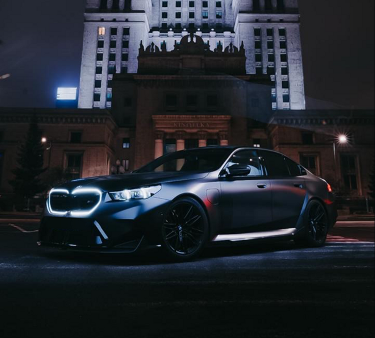 AST Suspension BMW G90 M5 Lowering Springs 25mm/20mm