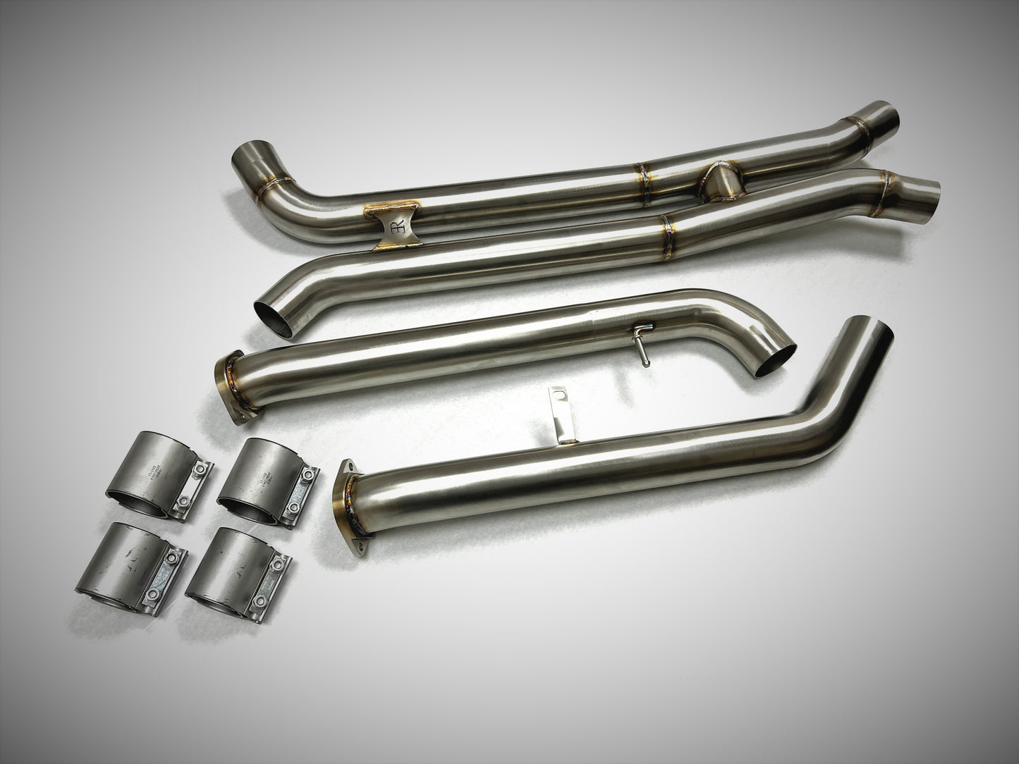 Evolution Racewerks - Mid Pipes || G80/G82