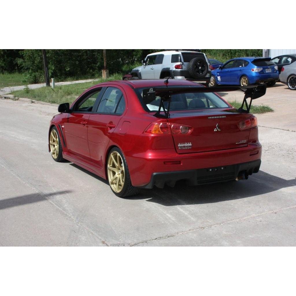 Mitsubishi Evolution X (Evo X) 2008-2016 GTC-300 Carbon Fiber Adjustable Wing