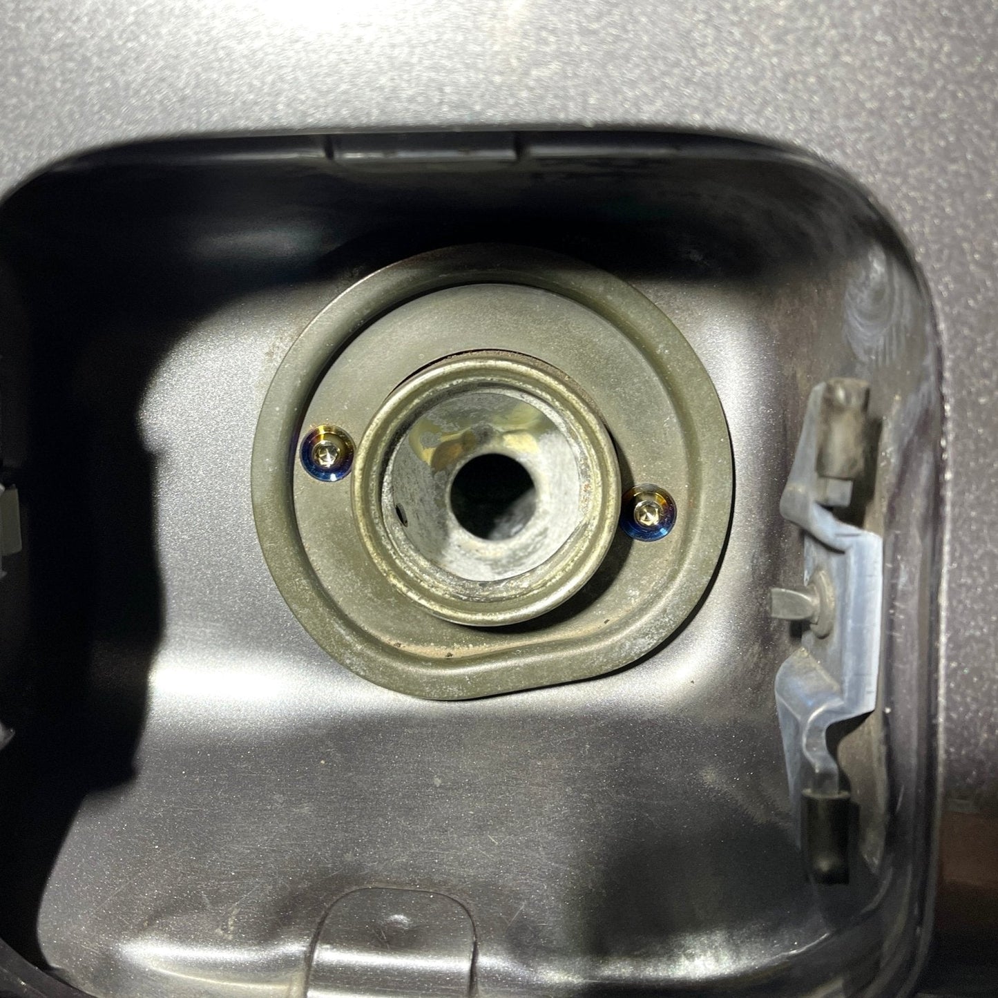 JDC Titanium Gas Filler Garnish Bolt Replacement Kit (Evo 7/8/9)