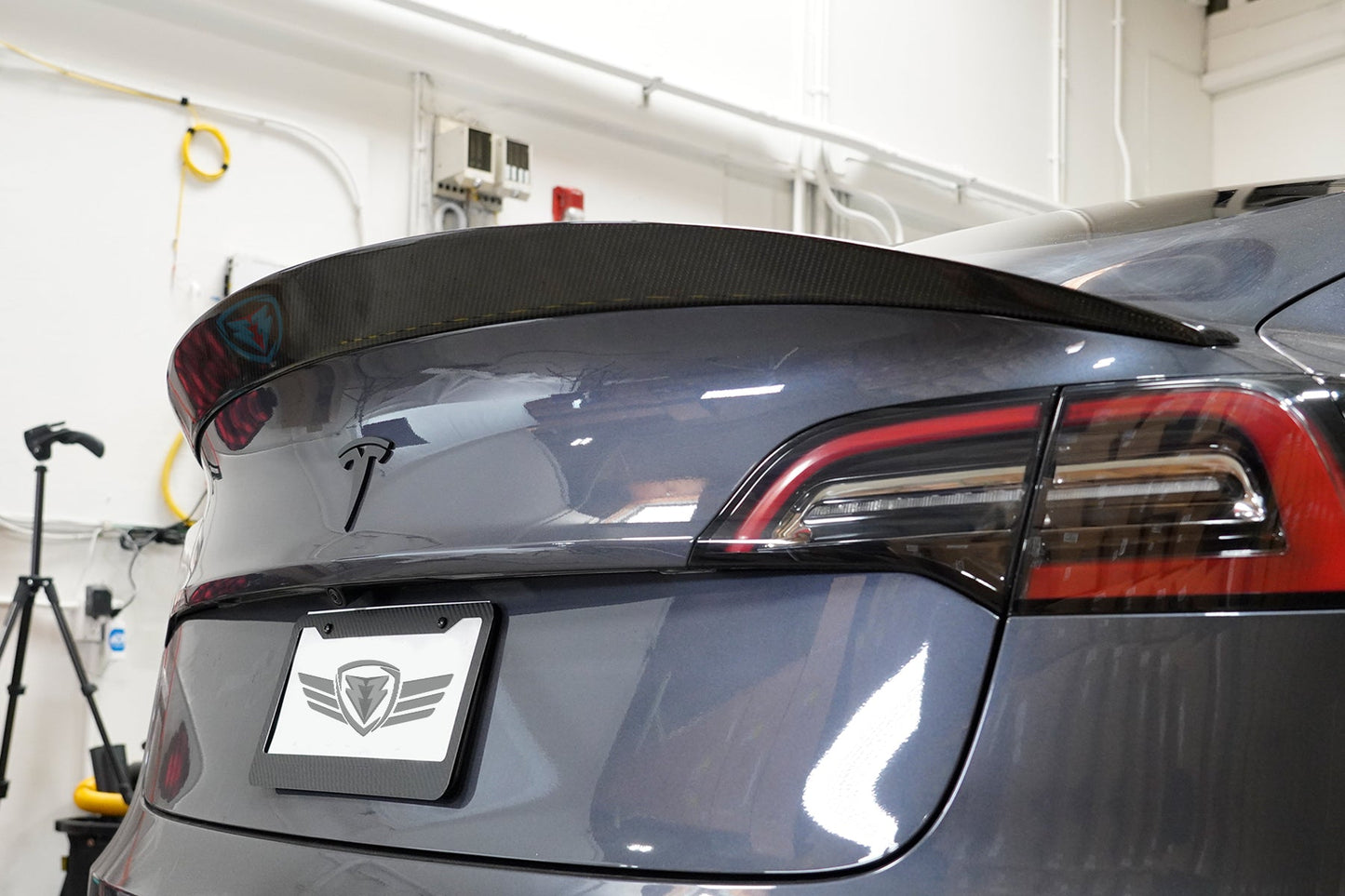 FYBR Tesla Model 3 MX Genuine Carbon Fiber Trunk Spoiler