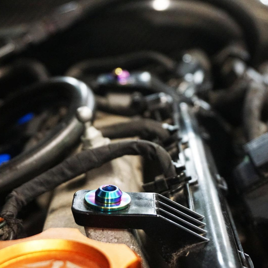 ZSPEC "Stage 2" Dress Up Bolts® Fastener Kit for '17-18 Hyundai Elantra, Titanium