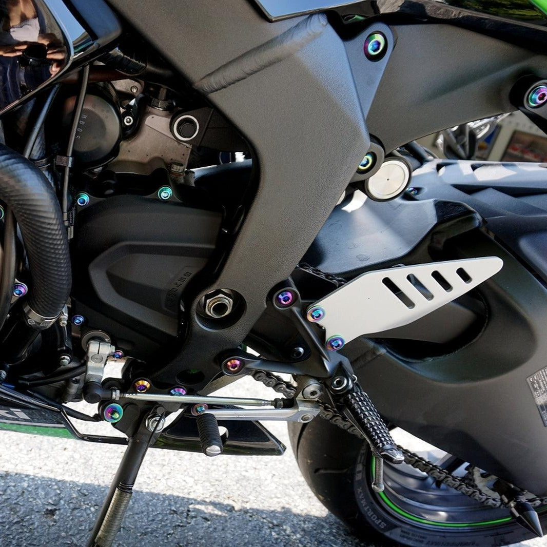 ZSPEC Titanium Dress Up Bolts® Fastener Kit for the Kawasaki Ninja 636 ZX6R