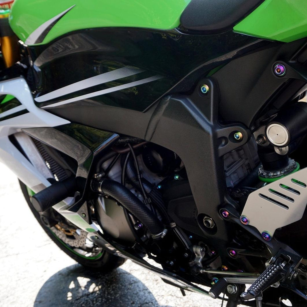 ZSPEC Titanium Dress Up Bolts® Fastener Kit for the Kawasaki Ninja 636 ZX6R