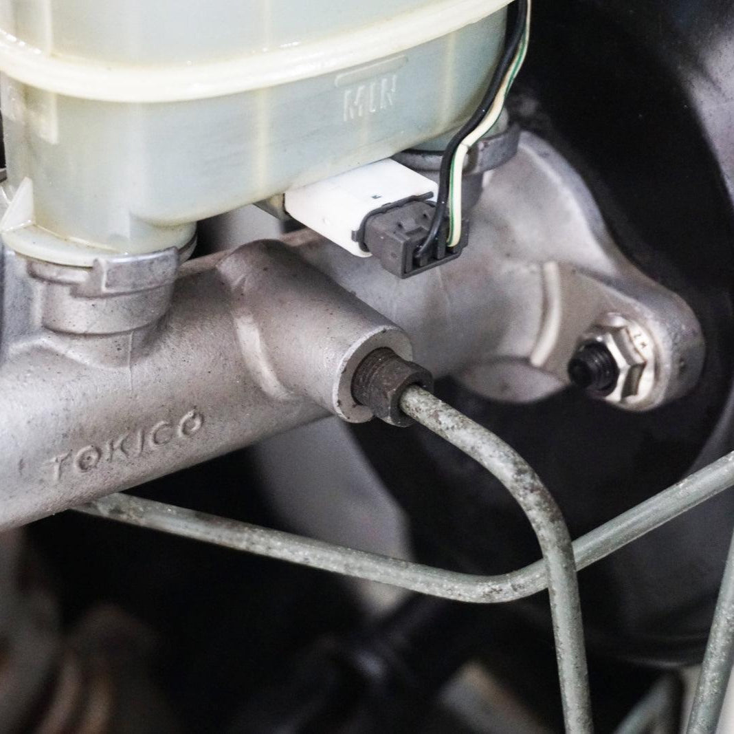 ZSPEC "Stage 2" Engine Bay Fastener Kit for Nissan Hardbody D21 Pickup Truck, Stainless & Billet