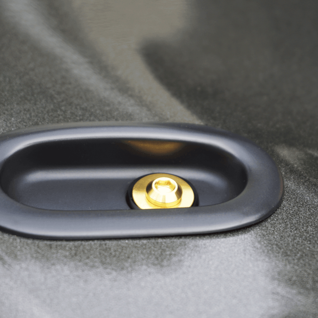 ZSPEC Convertible Deck Catch Fasteners for '93-96 Nissan 300zx, Titanium